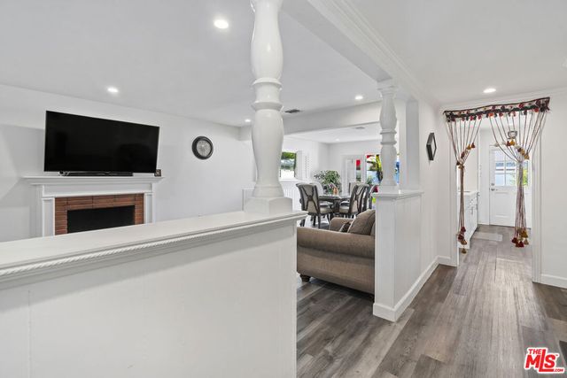 22509 Saticoy Street, West Hills, CA 91307