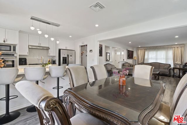 22509 Saticoy Street, West Hills, CA 91307