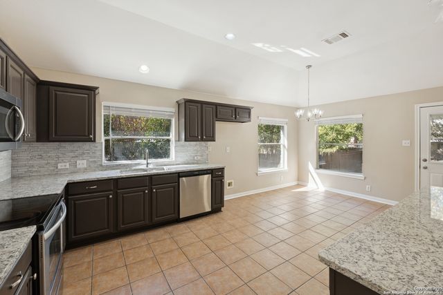 1815 Indian Paint Brush, San Antonio, TX 78232