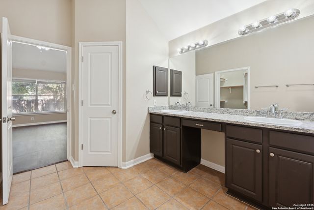 1815 Indian Paint Brush, San Antonio, TX 78232