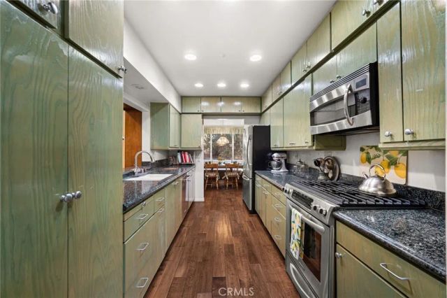 2470 N Euclid, Upland, CA 91784