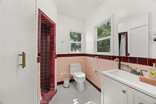 2470 N Euclid, Upland, CA 91784