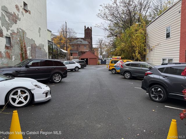 411 Warren Street, Hudson, NY 12534