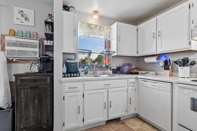 2793 AQUARIUS ROAD, Green Bay, WI 54311