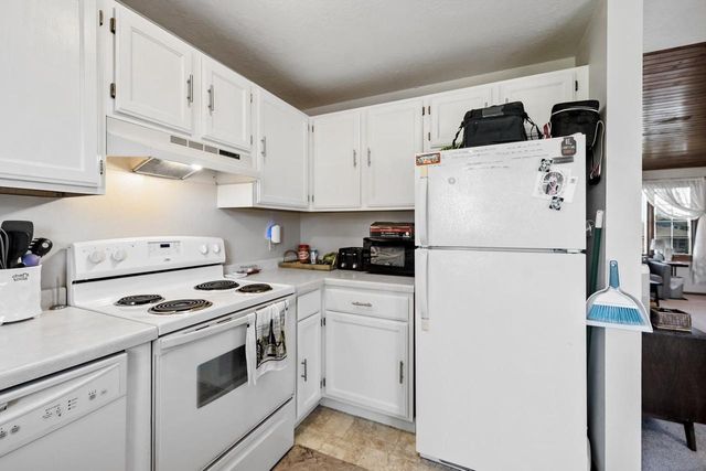 2793 AQUARIUS ROAD, Green Bay, WI 54311