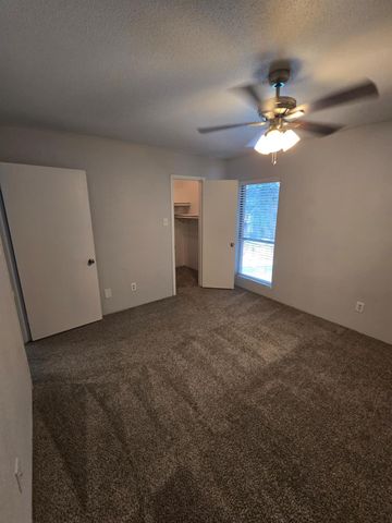 4747 Allendale Road 8, Houston, TX 77017