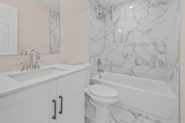 546 W Parkside Drive, Palatine, IL 60067