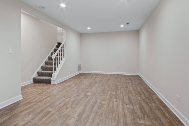 546 W Parkside Drive, Palatine, IL 60067