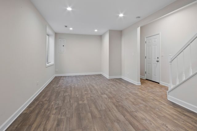 546 W Parkside Drive, Palatine, IL 60067