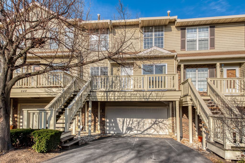546 W Parkside Drive, Palatine, IL 60067