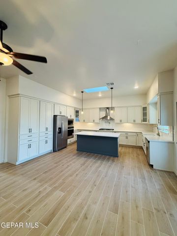 13757 Centro Vista Avenue, El Paso, TX 79928