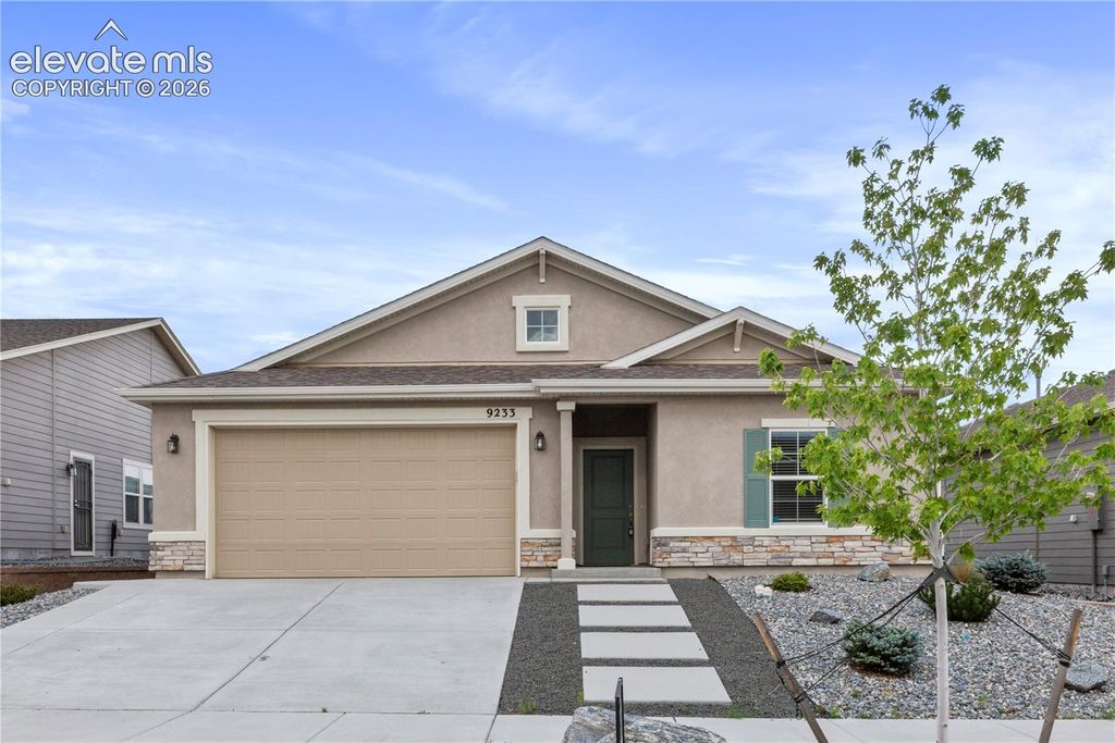 9233 Bugaboo Drive, Colorado Springs, CO 80924 — exterior