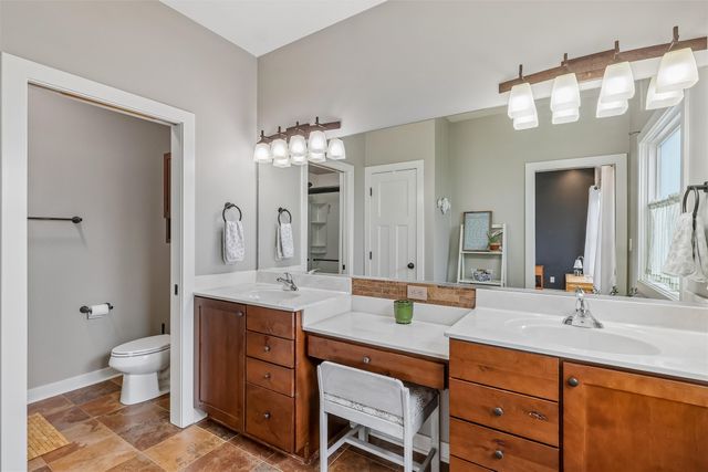 1706 Dorchester Street, Norwalk, IA 50211