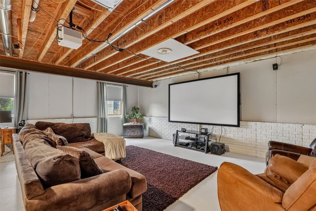 1706 Dorchester Street, Norwalk, IA 50211