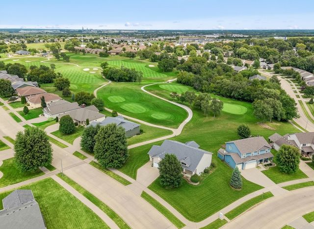 1706 Dorchester Street, Norwalk, IA 50211
