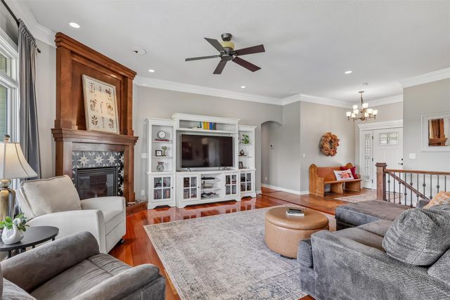 1706 Dorchester Street, Norwalk, IA 50211