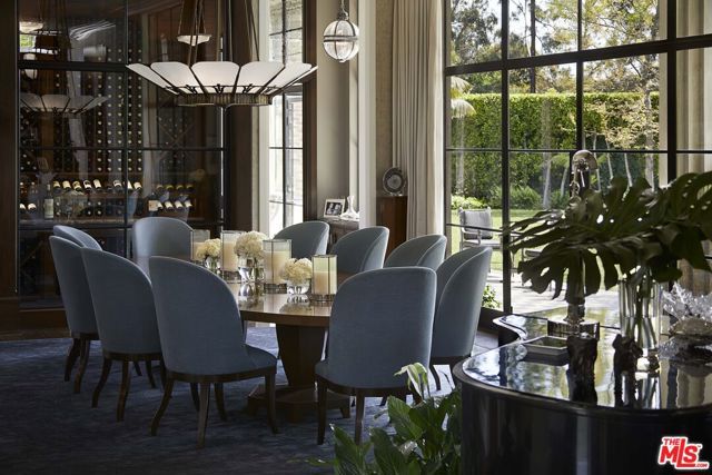 107 Delfern Drive, Los Angeles, CA 90077