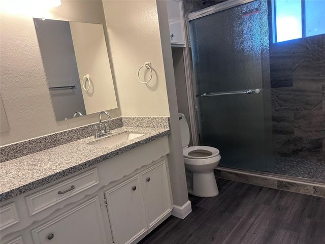 13611 Fernhill Drive, Sugar Land, TX 77498