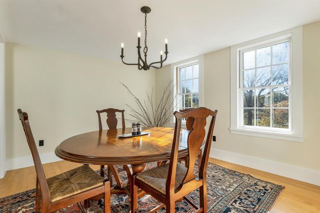 10 Newmarket Road, Durham, NH 03824