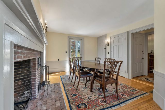 10 Newmarket Road, Durham, NH 03824