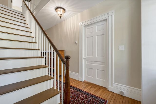 10 Newmarket Road, Durham, NH 03824