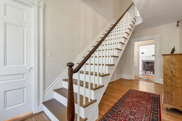 10 Newmarket Road, Durham, NH 03824