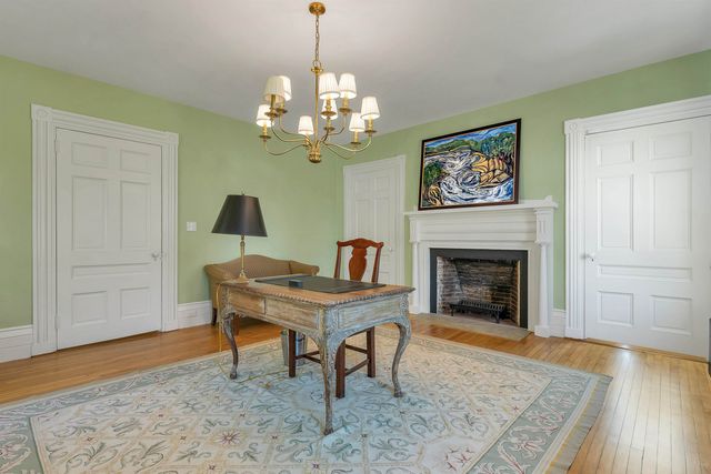 10 Newmarket Road, Durham, NH 03824