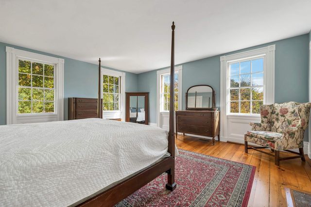10 Newmarket Road, Durham, NH 03824