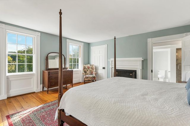 10 Newmarket Road, Durham, NH 03824
