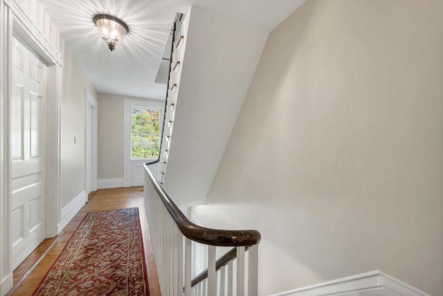 10 Newmarket Road, Durham, NH 03824