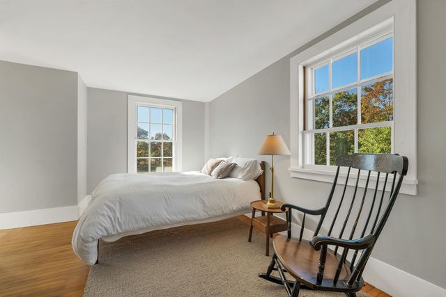 10 Newmarket Road, Durham, NH 03824