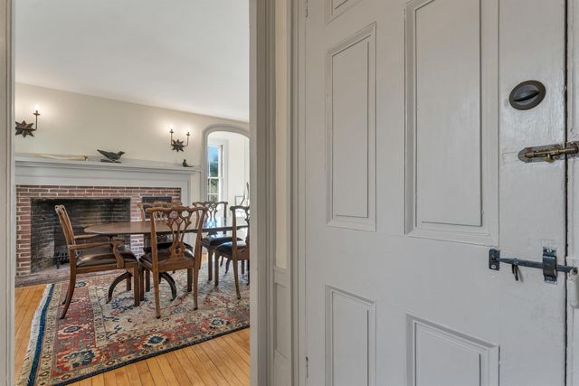 10 Newmarket Road, Durham, NH 03824