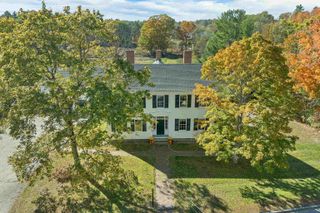 10 Newmarket Road, Durham, NH 03824