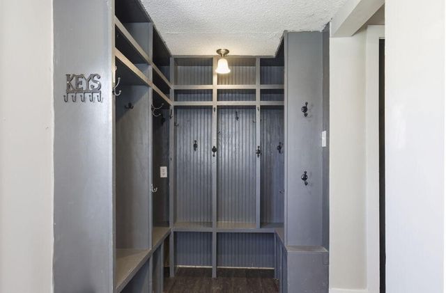 710 S Elm Street, Three Oaks, MI 49128