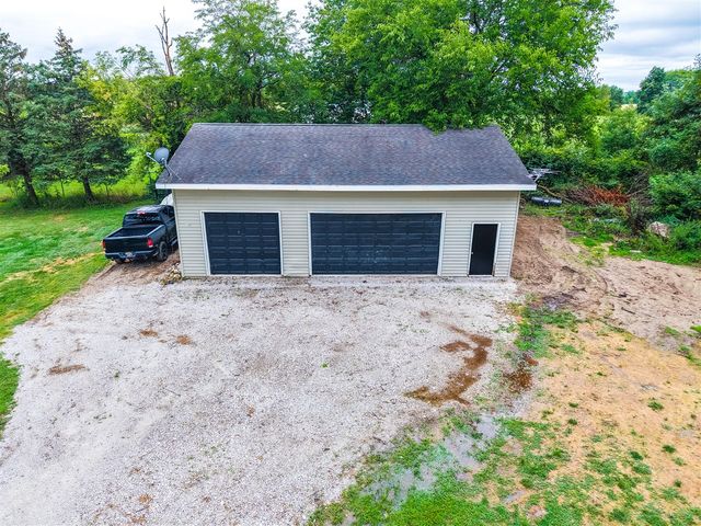 710 S Elm Street, Three Oaks, MI 49128