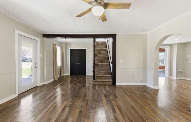 710 S Elm Street, Three Oaks, MI 49128