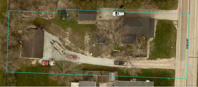 710 S Elm Street, Three Oaks, MI 49128