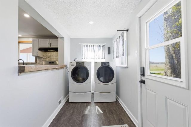 710 S Elm Street, Three Oaks, MI 49128