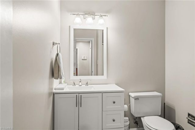 3703 Cotswold Terrace 1, Greensboro, NC 27410