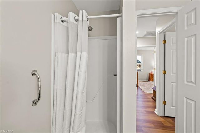 3703 Cotswold Terrace 1, Greensboro, NC 27410