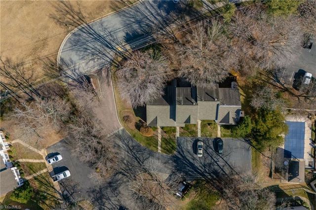 3703 Cotswold Terrace 1, Greensboro, NC 27410