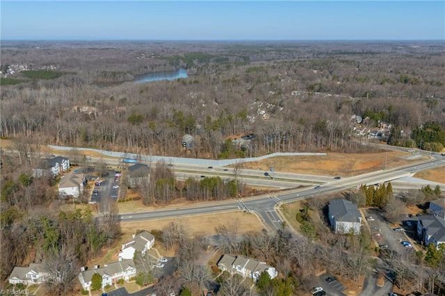 3703 Cotswold Terrace 1, Greensboro, NC 27410