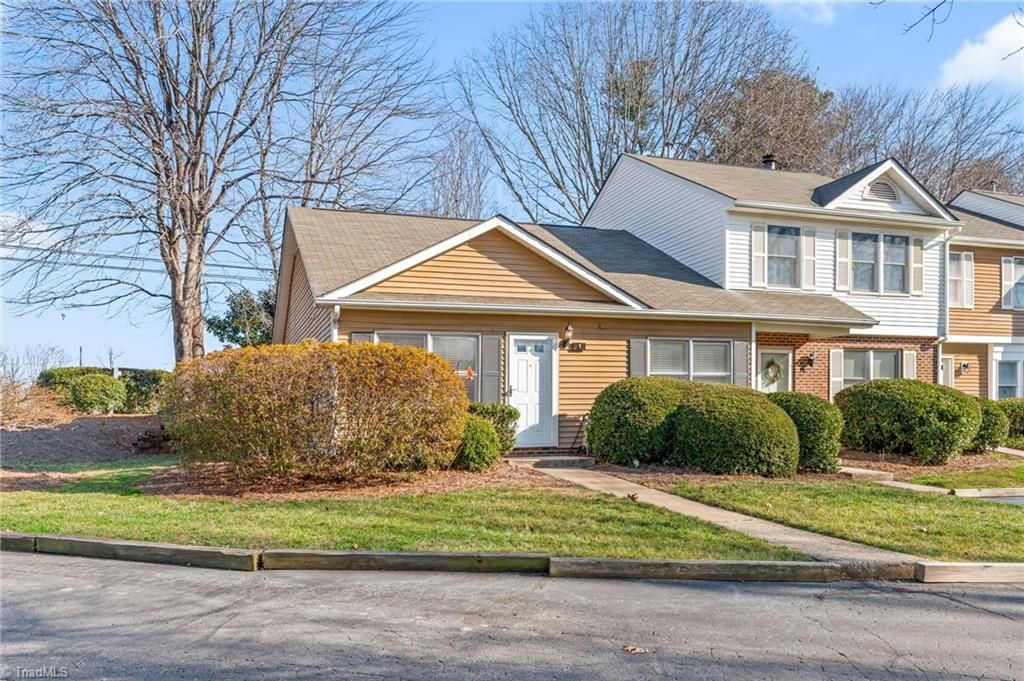 3703 Cotswold Terrace 1, Greensboro, NC 27410