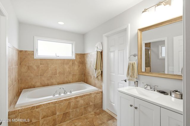 406 Laurel Boulevard, Lanoka Harbor, NJ 08734