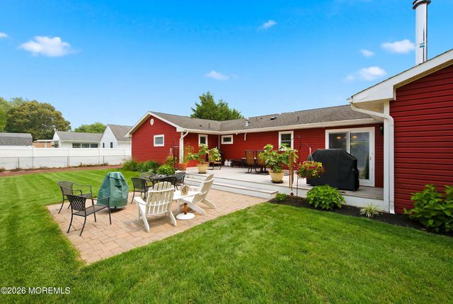 406 Laurel Boulevard, Lanoka Harbor, NJ 08734