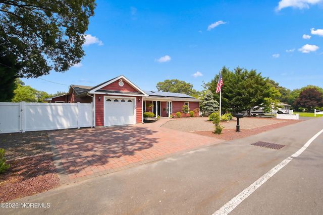 406 Laurel Boulevard, Lanoka Harbor, NJ 08734