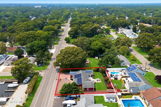 406 Laurel Boulevard, Lanoka Harbor, NJ 08734