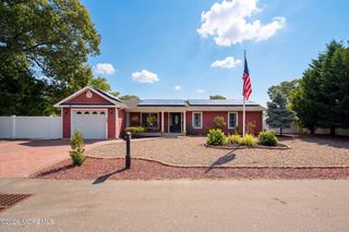 406 Laurel Boulevard, Lanoka Harbor, NJ 08734