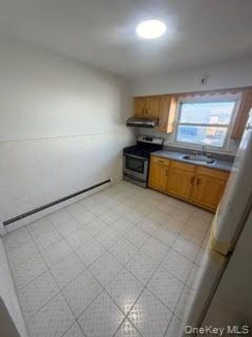 9207 Avenue K, Brooklyn, NY 11236