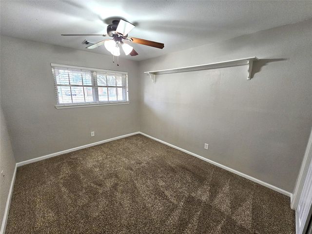 802 James Street, Deer Park, TX 77536